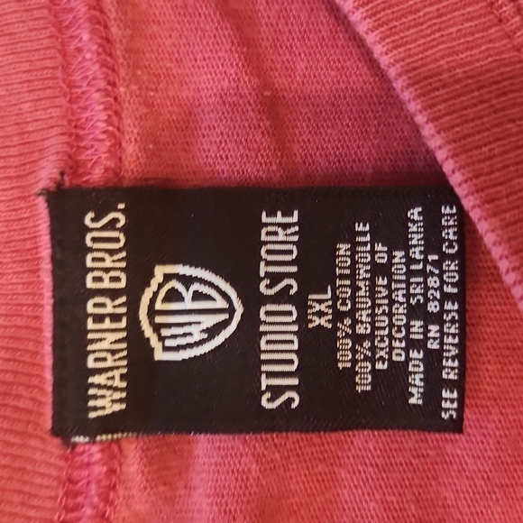 Warner Brothers TShirt - Picture 4 of 4